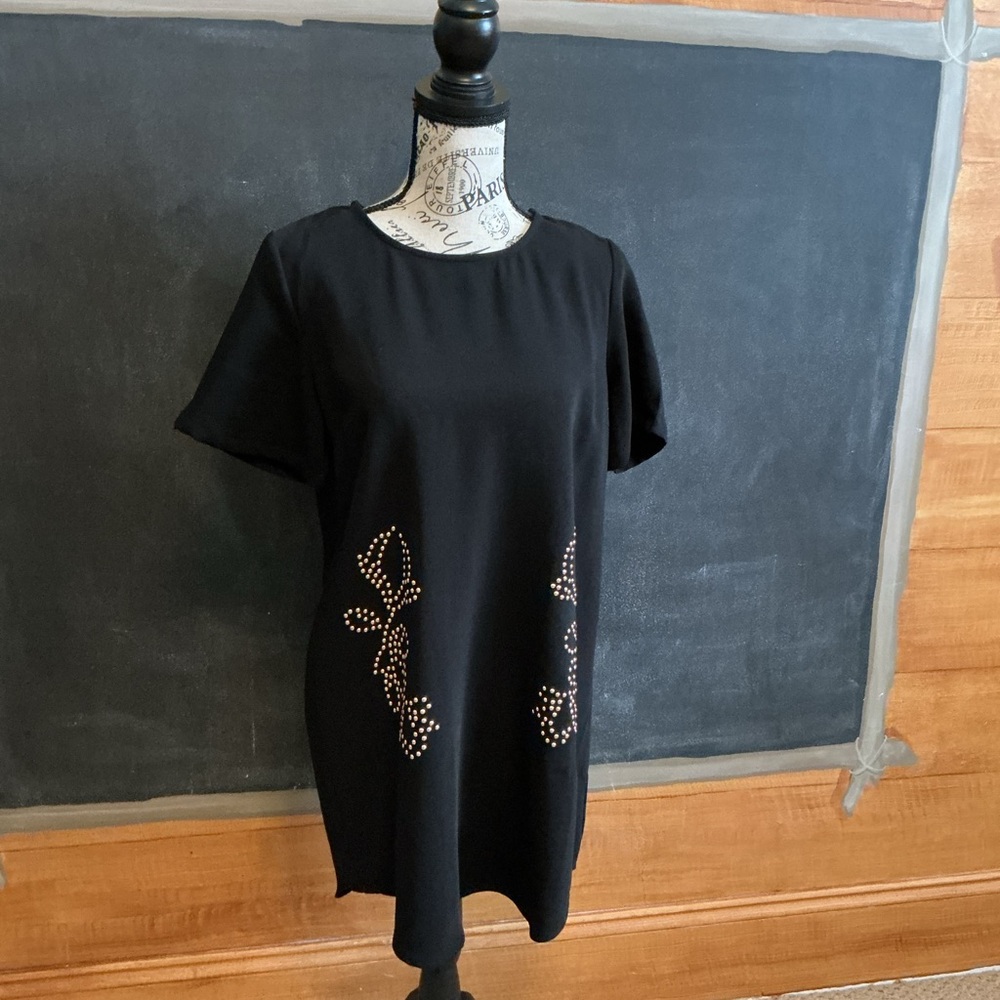 Mink Pink classic black mini with gold beaded design
